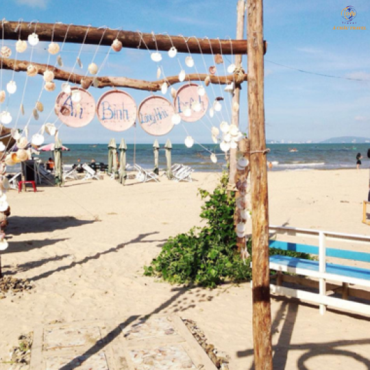 Long Hải Biển Xanh